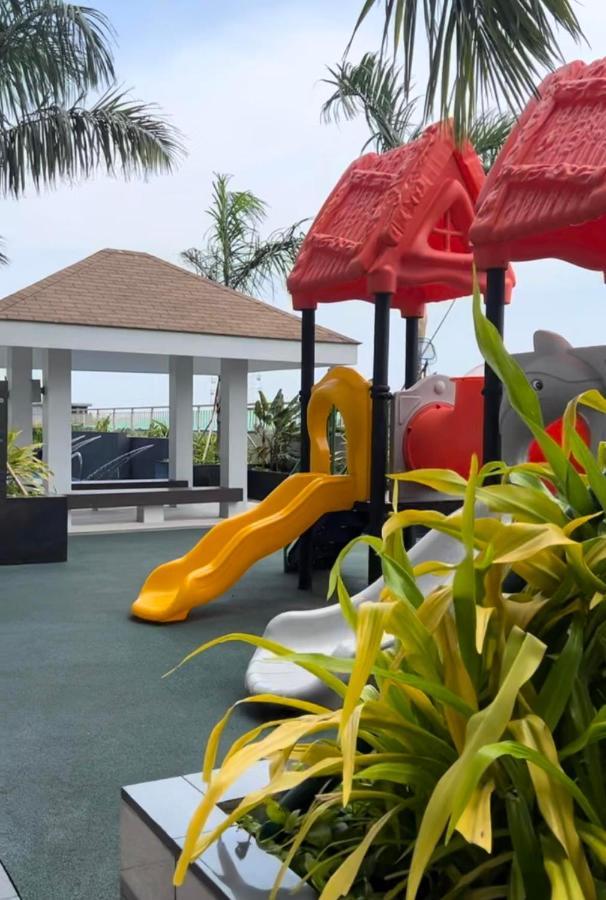 Cozycoaststay By Appletravelbeyondph Pasay Kültér fotó